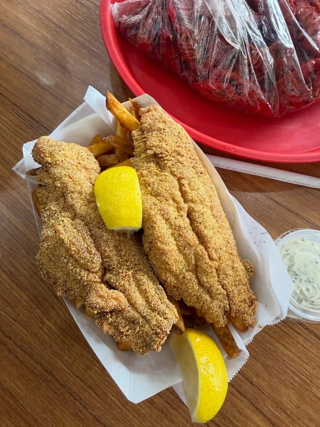 Fried Catfish Basket.